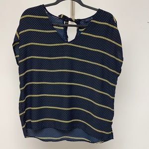 Tommy Hilfiger navy polka dot blouse. Nautical theme, Size Small, EUC